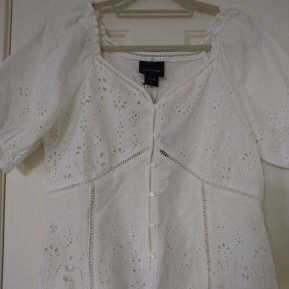🤍🤍BNWT WHITE EYELET BUSTIER STYLE SIZE LARGE SWEETHEART NECK. Runs small. - Picture 3 of 5